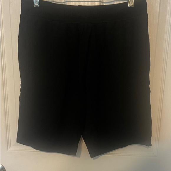 Men's Black Athletic Shorts - Picture 1 of 5